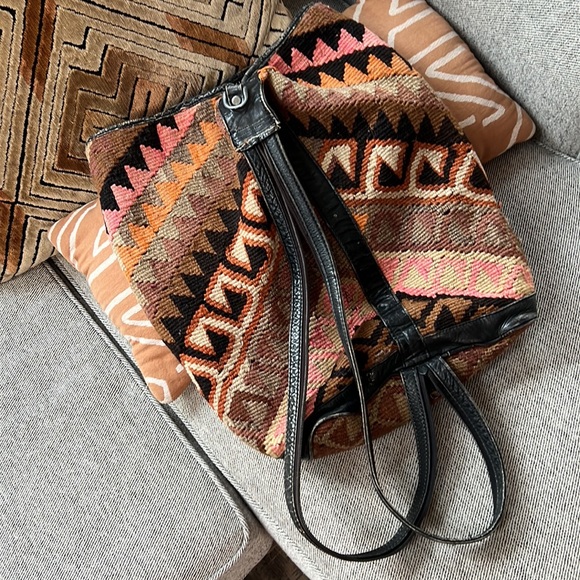 Vintage bucket shoulder/backpack bag - Picture 5 of 9